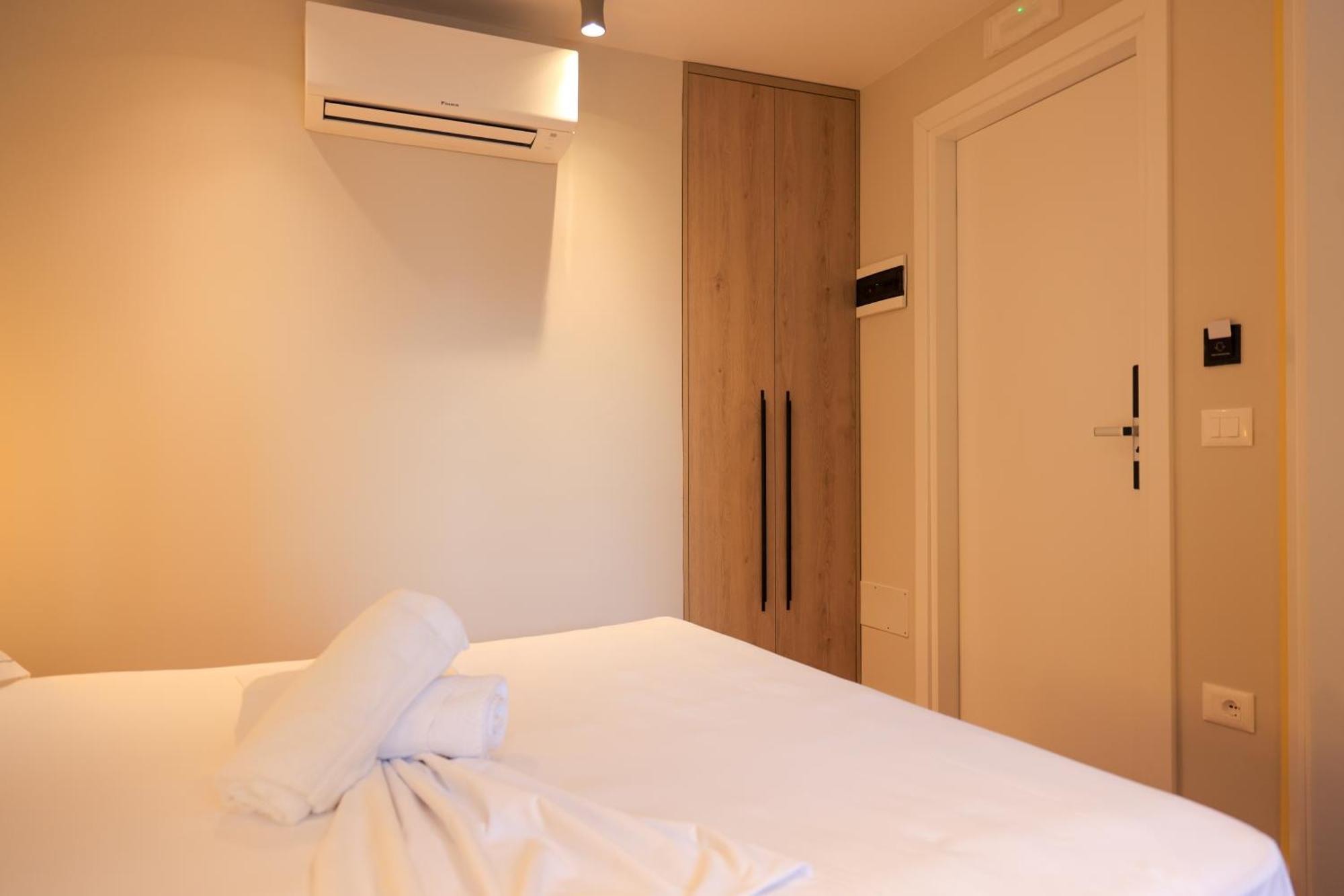 Grandstay Studios Durrës Buitenkant foto