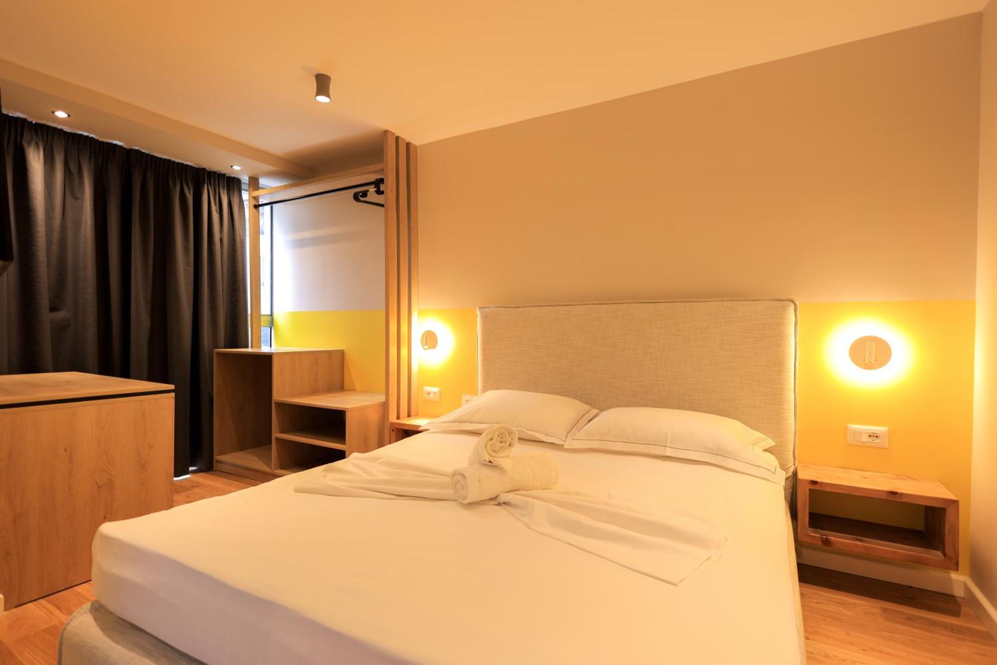Grandstay Studios Durrës Buitenkant foto