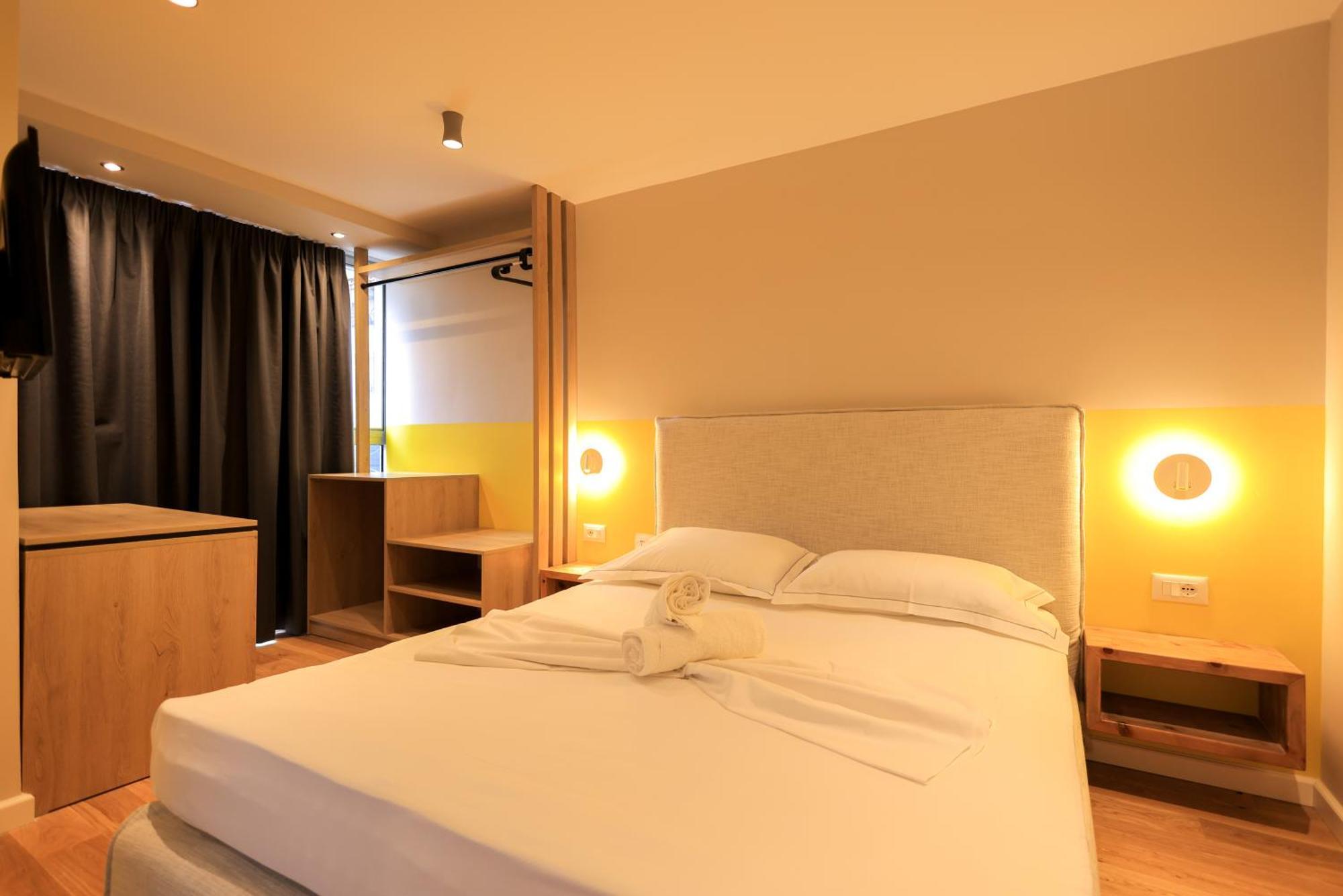 Grandstay Studios Durrës Buitenkant foto